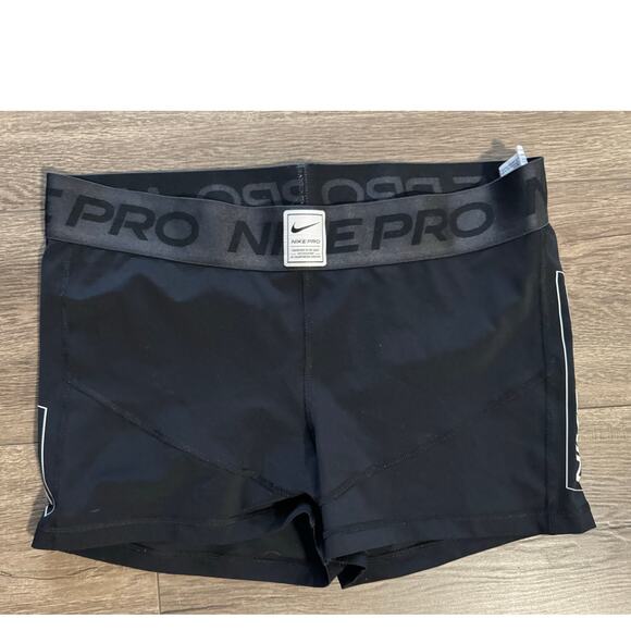 Nike Pro‎ Womens 3" Black Athletic Shorts Size XL - Picture 1 of 5